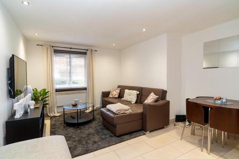 1 bedroom apartment for sale, Swynford Gardens, London, NW4