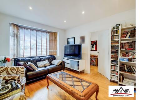 4 bedroom semi-detached house for sale, Holders Hill Road, London NW7