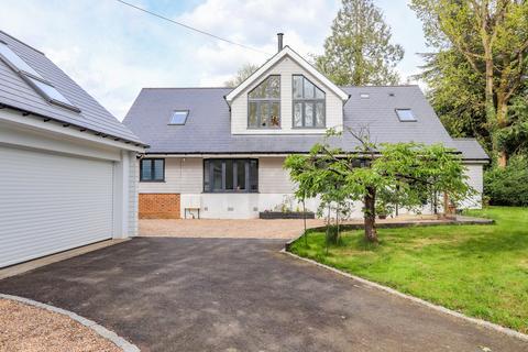 4 bedroom detached house for sale, Kent Street, Sedlescombe, TN33
