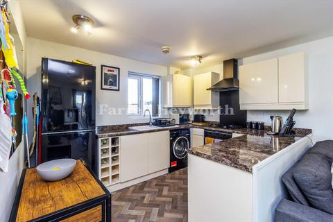 2 bedroom flat for sale, Plover House, Heysham LA3