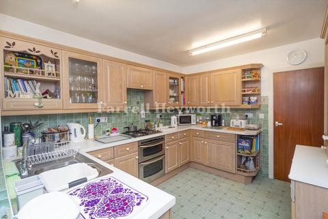 3 bedroom detached house for sale, Fleetwood Road, Poulton Le Fylde FY6