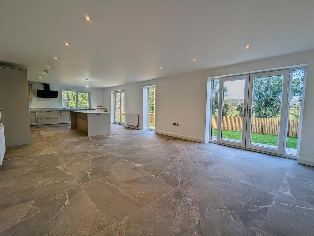 Kitchen Family Room
