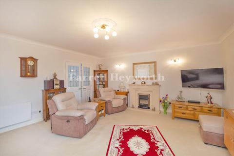 2 bedroom flat for sale, Admirals Sound, Thornton Cleveleys FY5