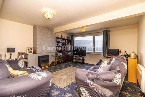 2 bedroom flat for sale, Sandylands Promenade, Morecambe LA3