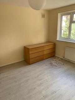 2 bedroom flat to rent, Melford Road,  London, E6