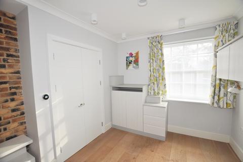 2 bedroom apartment for sale, Stanmore Hill, Stanmore HA7