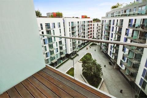 2 bedroom apartment to rent, Saffron Central Square, Croydon, Surrey, CR0