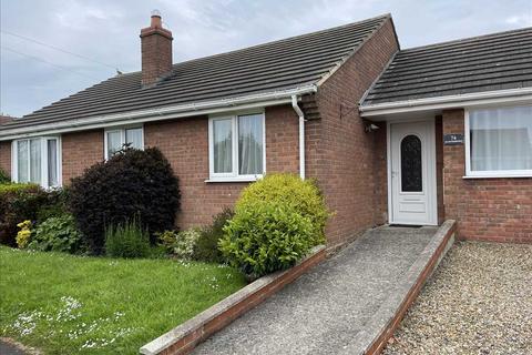 3 bedroom bungalow to rent, Constable Road, Hunmanby