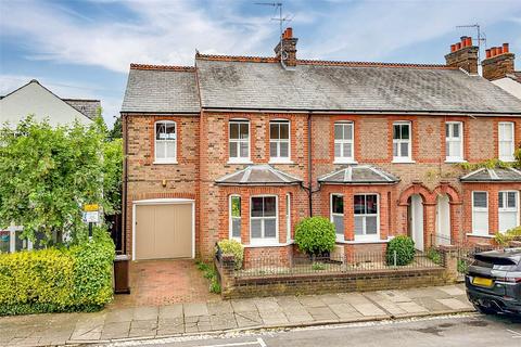 4 bedroom semi-detached house for sale, Offa Road, St. Albans, Hertfordshire, AL3