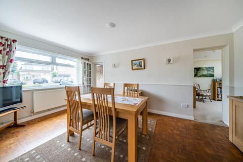 4 bedroom detached bungalow for sale, Bicester,  Oxfordshire,  OX26