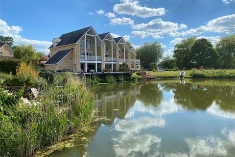 4 bedroom semi-detached house for sale, Waters Edge, Wansford, Peterborough, PE8