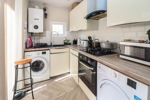 2 bedroom terraced house for sale, Alexandra Place, Bedford