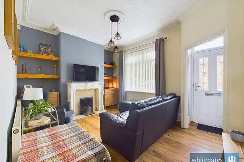3 bedroom terraced house for sale, Cleckheaton Road, Bradford, West Yorkshire, BD6