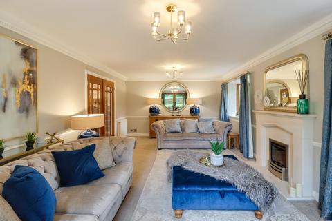 11 Sandyfoot, Barkisland, Halifax, HX4 0JA