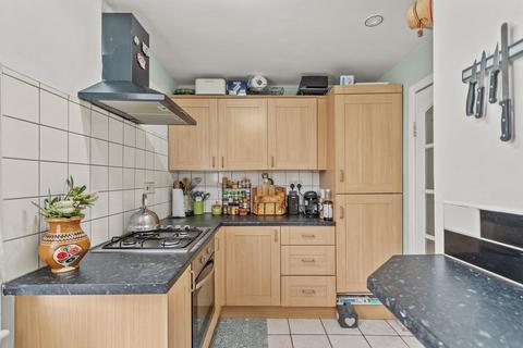 2 bedroom ground floor flat for sale, Falkirk Road, Bonnybridge, FK4