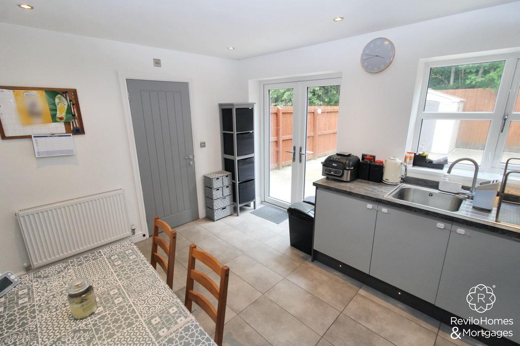Breakfast Kitchen