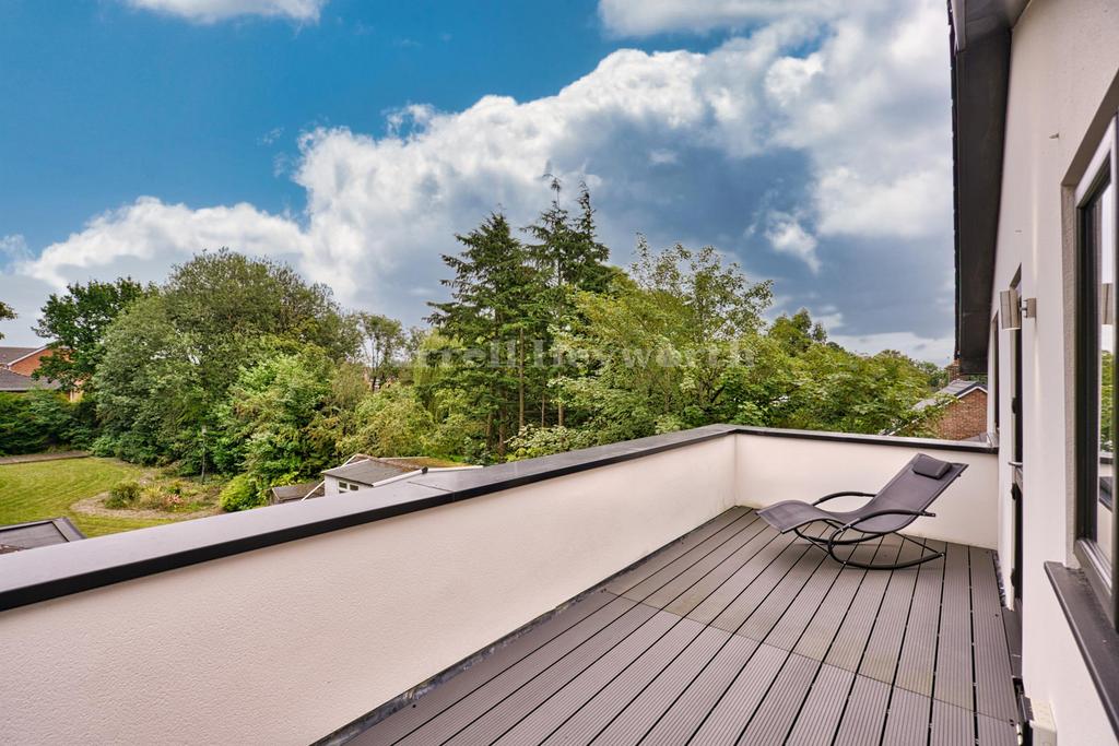 Master Bed Balcony
