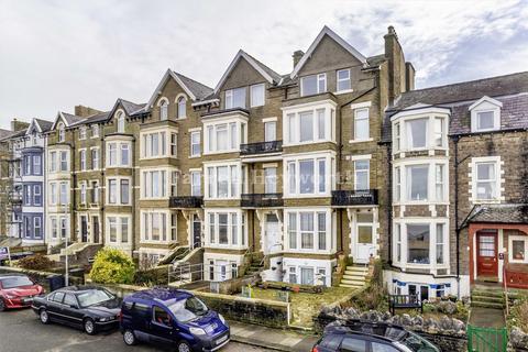 2 bedroom flat for sale, Sandylands Promenade, Morecambe LA3