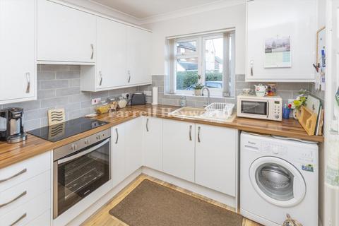 38 Dowie Close, Barrow-in-furness, LA13 0SZ