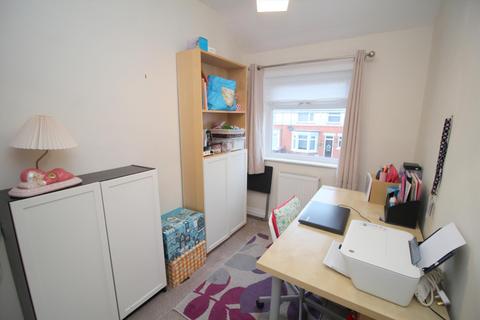 13 Cambridge Road, Fleetwood, FY7 7EY