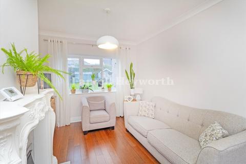 26 West Drive, Lancaster, LA1 5BY
