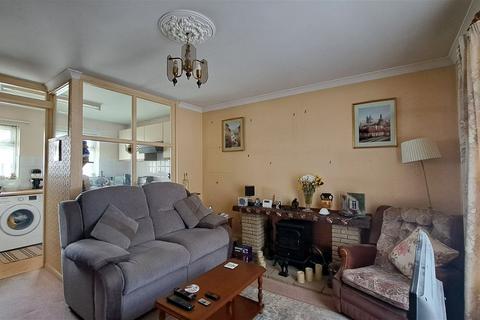 1 bedroom flat for sale, Furrough Cross, Torquay TQ1