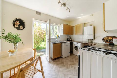 5 bedroom terraced house for sale, Muswell Avenue, London, N10