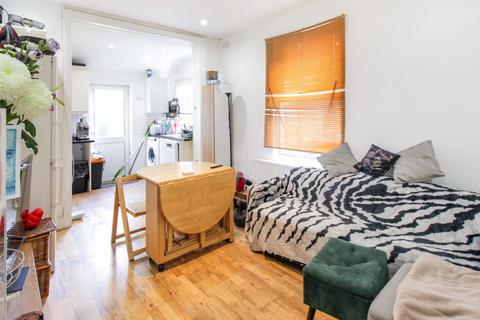 2 bedroom apartment for sale, Harpenden Road, London E12