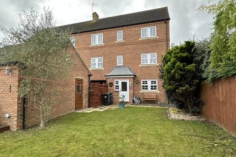5 bedroom semi-detached house for sale, Longchamp Drive, Ely, Cambridgeshire