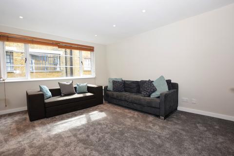2 bedroom flat to rent, 239 Long Lane London Bridge SE1