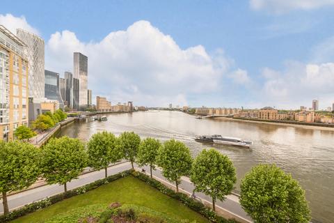 2 bedroom flat for sale, Dundee Wharf, 100 Three Colt Street, London