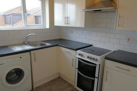 2 bedroom flat for sale, Hollies Court, Banbury