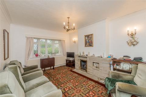 2 bedroom bungalow for sale, Thurley Road, Bradford, West Yorkshire, BD4