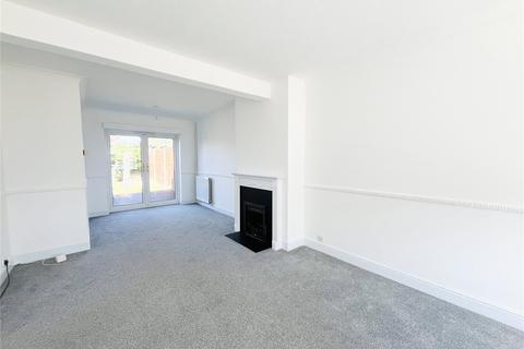 3 bedroom semi-detached house to rent, Barnsite Close, Rustington, Littlehampton, West Sussex, BN16