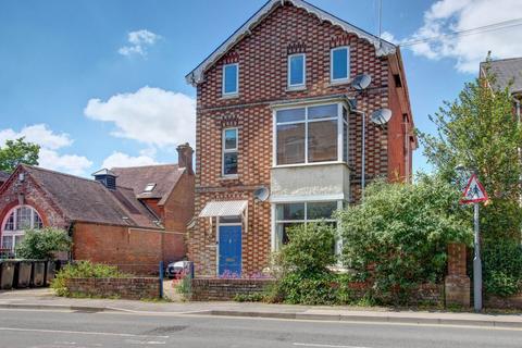 2 bedroom flat for sale, Salisbury Road, Blandford Forum