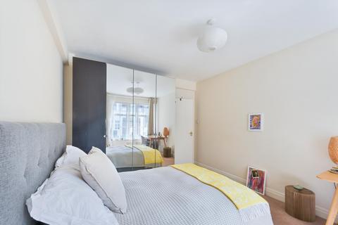 2 bedroom flat to rent, Coram Street, London, WC1N