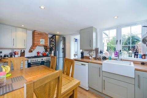 3 bedroom terraced house for sale, Farncombe, Surrey GU7