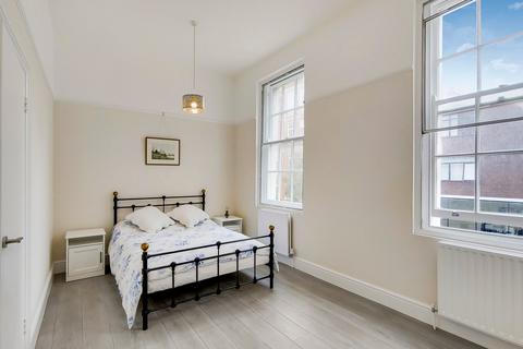 2 bedroom flat to rent, Montagu Row, Marylebone, London, W1U