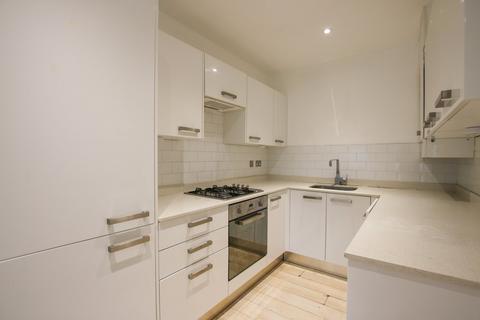 1 bedroom ground floor flat to rent, Market Place, Wokingham, RG40