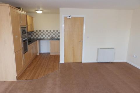 2 bedroom flat to rent, Ings Road, Wakefield, West Yorkshire, UK, WF1