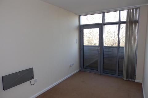 2 bedroom flat to rent, Ings Road, Wakefield, West Yorkshire, UK, WF1
