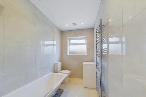 32 Cambria Close, Sidcup, DA15 8BW