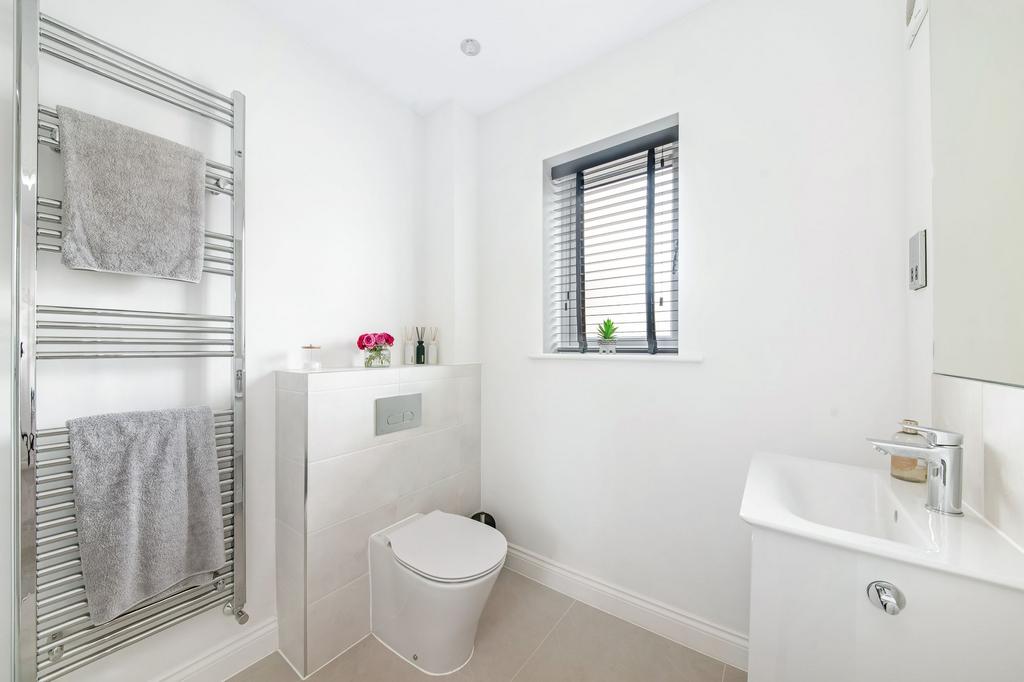 Bedroom one en suite shower room
