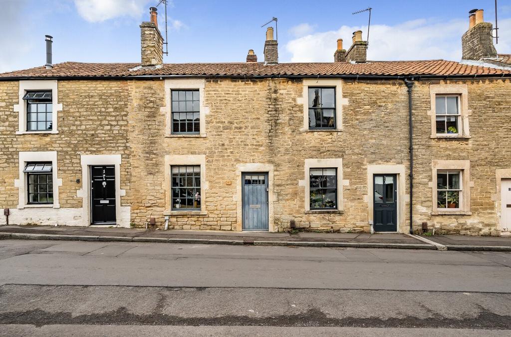 Selwood Road, Frome, BA11 2 bed terraced house for sale £350,000