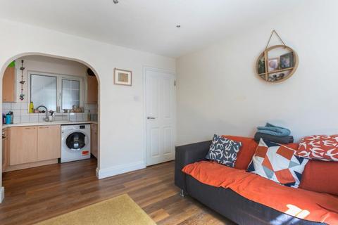1 bedroom flat to rent, GARDEN ROW, SE1