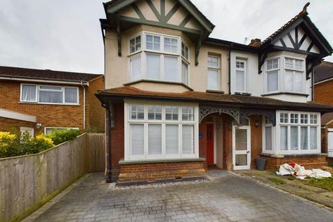 3 bedroom semi-detached house for sale, Tindal Road, Aylesbury HP20
