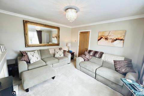 3 bedroom semi-detached house for sale, Lizard Lane, South Shields, Tyne and Wear, NE34 7AW
