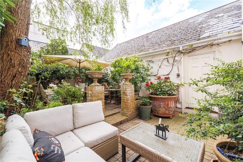 4 bedroom end of terrace house for sale, Beaufort Close, Putney, London, SW15