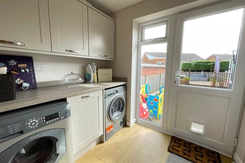 51 Helliwell Lane, Deepcar, Sheffield, S36 2NH