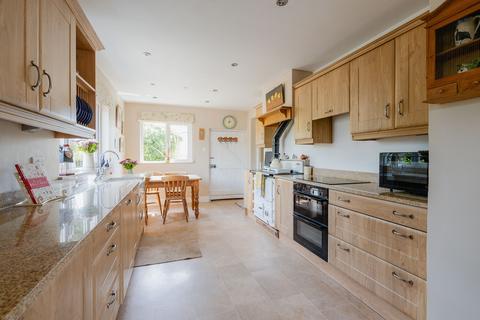 3 bedroom cottage for sale, Chawleigh, Chulmleigh, EX18